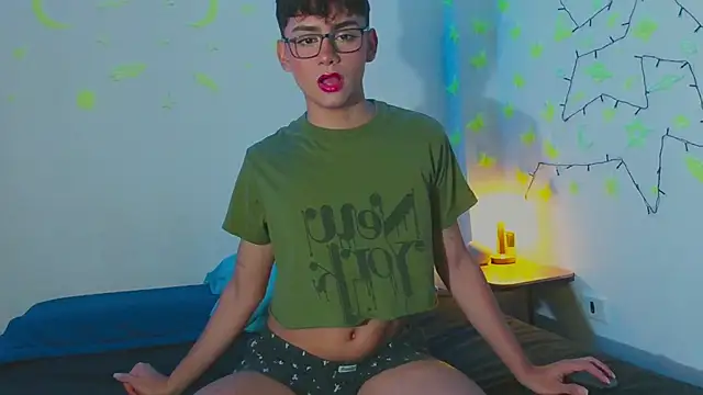 Snapshot of arnold_laurent_ chatting on 30, 1, 2025 arnold laurent online show from 30, 1, 2025