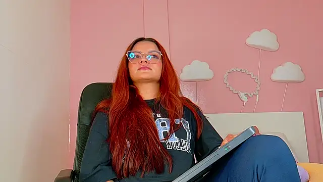 AbbyWathson online show from 26, 9, 2025