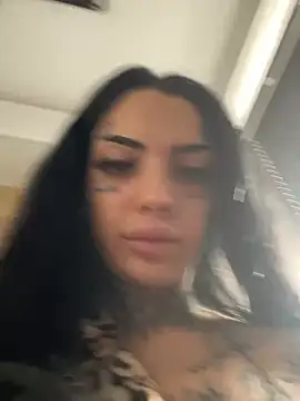 Snapshot of CreamyInkky_ chatting on 13, 12, 2024 CreamyInkky online show from 13, 12, 2024