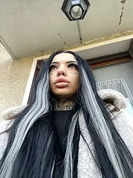 Snapshot of CreamyInkky_ chatting on 14, 2, 2025 CreamyInkky online show from 14, 2, 2025