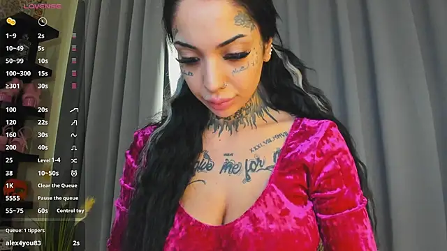 Snapshot of CreamyInkky_ chatting on 19, 3, 2025 CreamyInkky online show from 19, 3, 2025