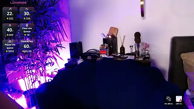 CreamyInkky  online show from 24, 4, 2026