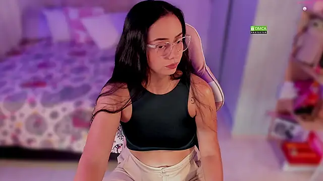 Aleja24Evans online show from 4, 12, 2024