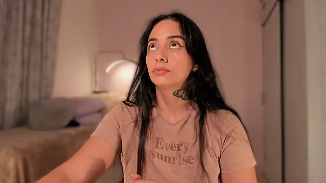 Aleja24Evans online show from 4, 4, 2026