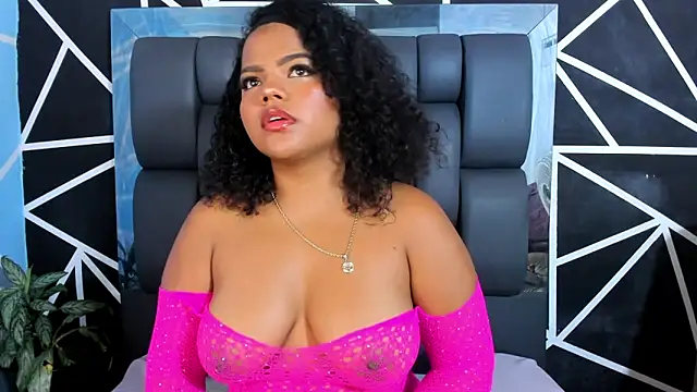 Adams Cloe online show from 11, 3, 2025