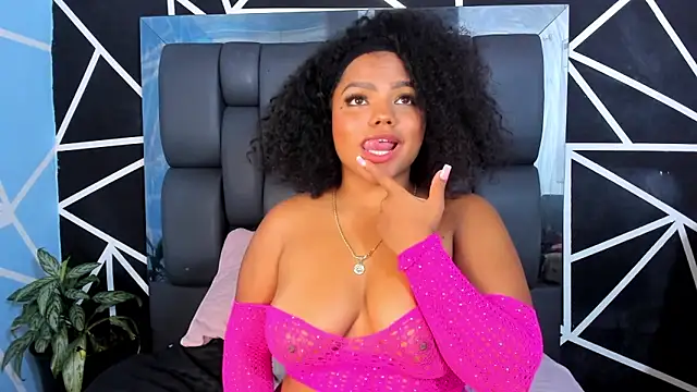 Adams Cloe online show from 11, 3, 2025