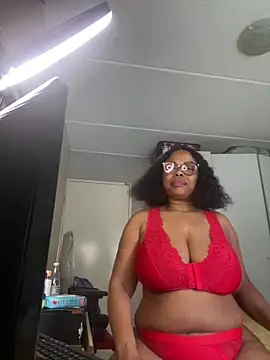 Nomthie online show from 25, 9, 2025