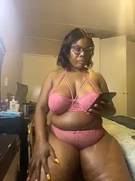 Nomthie online show from 3, 11, 2025