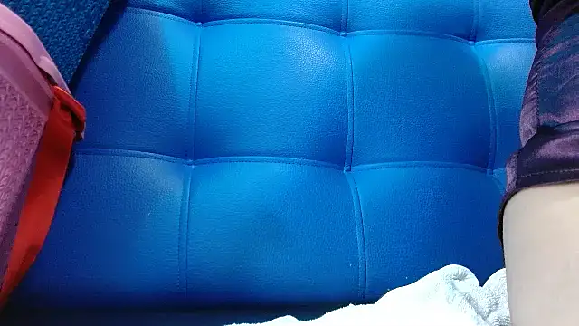 cherry modelx  online show from 19, 3, 2025