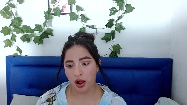 cherry modelx  online show from 22, 7, 2026