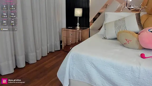 Snapshot of misspaulinaa chatting on 16, 1, 2025 misspaulinaa online show from 16, 1, 2025