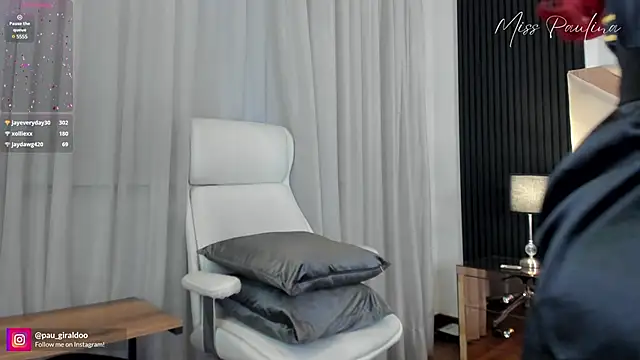 Snapshot of misspaulinaa chatting on 23, 1, 2025 misspaulinaa online show from 23, 1, 2025