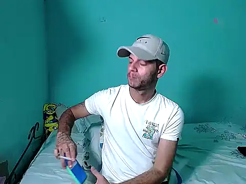 dirty boy horny online show from 2, 4, 2026