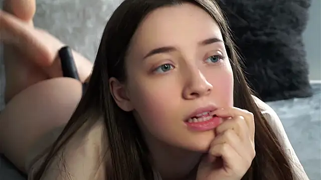 LowOncoming online show from 4, 2, 2025