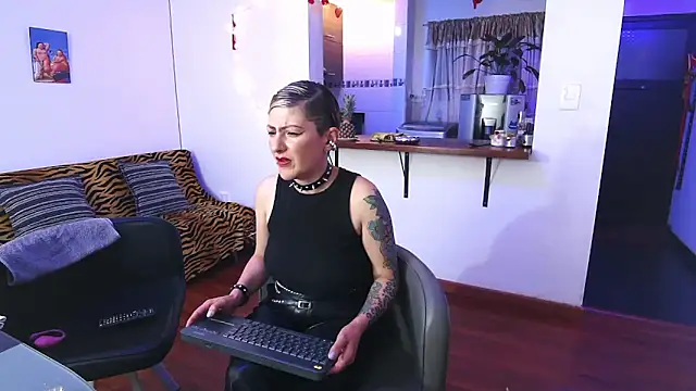 Maria fernandaxxx  online show from 10, 2, 2025