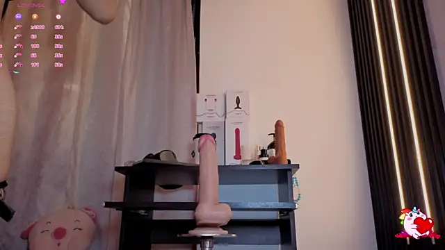 Scarlet Red  online show from 23, 11, 2025