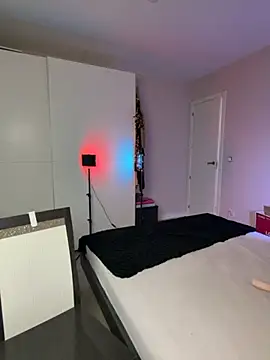 Snapshot of SOFIASWEETSECRETT chatting on 10, 10, 2025 SOFIASWEETSECRETT online show from 10, 10, 2025