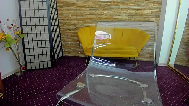 AishaRouhi online show from 4, 11, 2025