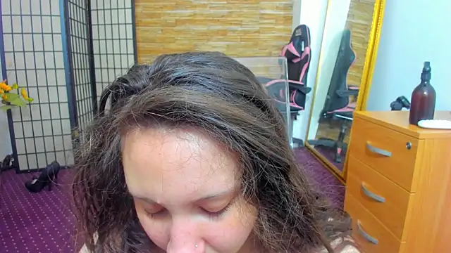 AishaRouhi online show from 27, 2, 2026