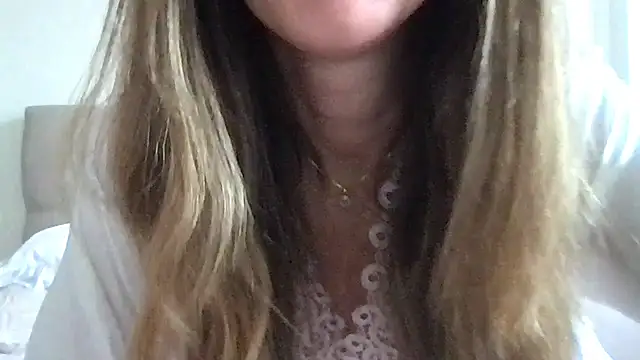 paolajonez online show from 31, 1, 2025