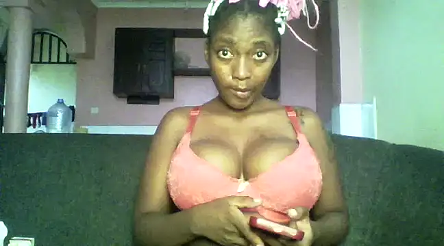 Snapshot of Sexxy_bre chatting on 26, 12, 2024 Sexxy bre online show from 26, 12, 2024