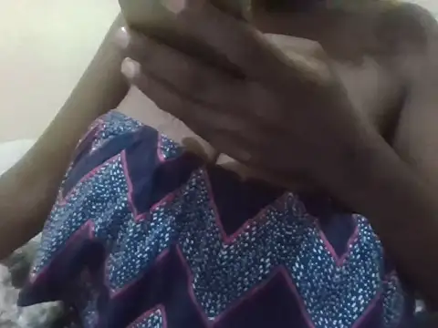 Snapshot of Sexxy_bre chatting on 5, 10, 2025 Sexxy bre online show from 5, 10, 2025