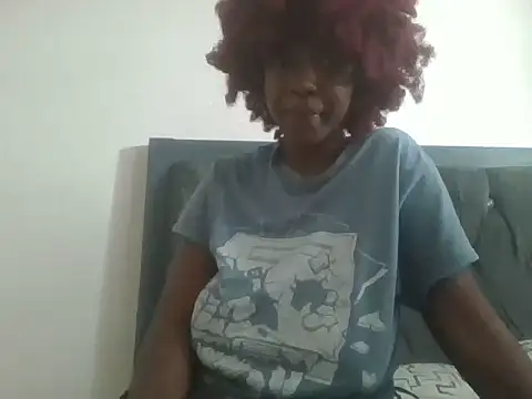 Snapshot of Sexxy_bre chatting on 7, 10, 2025 Sexxy bre online show from 7, 10, 2025