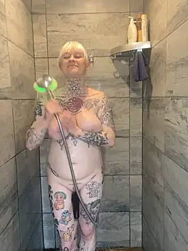 poussichienne online show from 17, 1, 2026