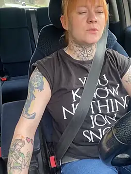 poussichienne online show from 23, 3, 2026