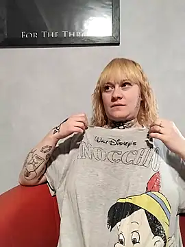 poussichienne online show from 23, 4, 2026