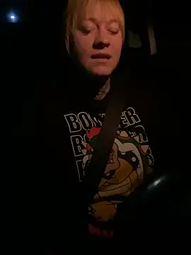 poussichienne online show from 28, 4, 2026