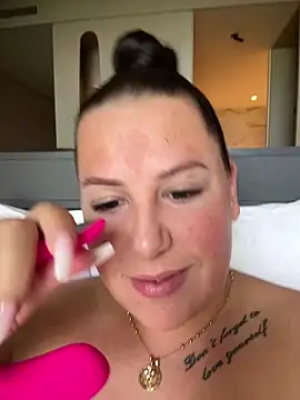 xlinastarrx online show from 19, 4, 2026