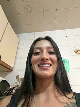 Snapshot of mariiana-diaz chatting on 20, 6, 2026 mariiana-diaz online show from 20, 6, 2026