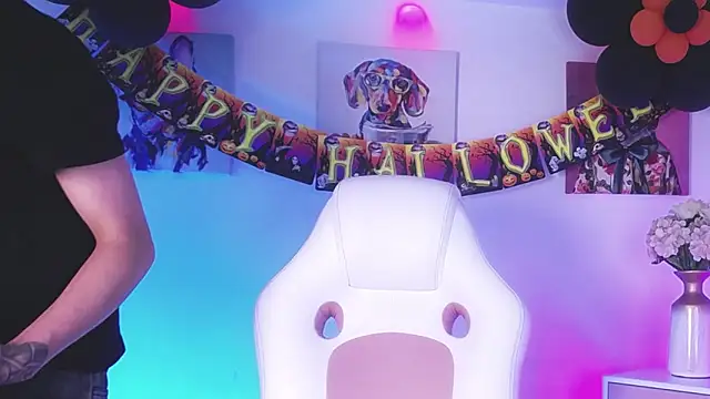 Steev Novoa online show from 17, 10, 2025