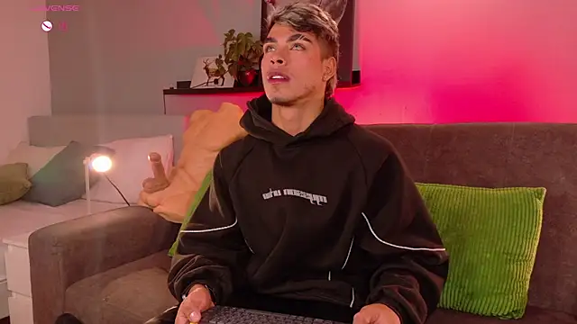 Ken-boy  online show from 14, 4, 2026