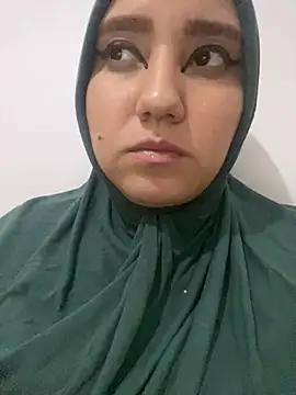 hannahayat online show from 3, 1, 2025