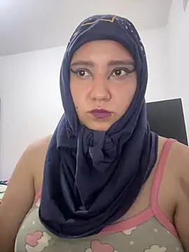hannahayat online show from 28, 4, 2026