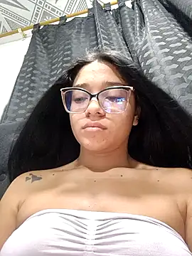 -VICKKY online show from 20, 2, 2025