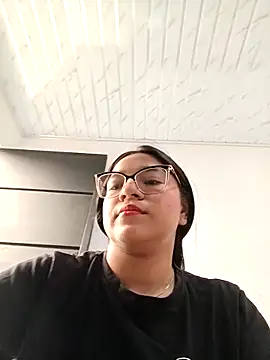 -VICKKY online show from 28, 10, 2025