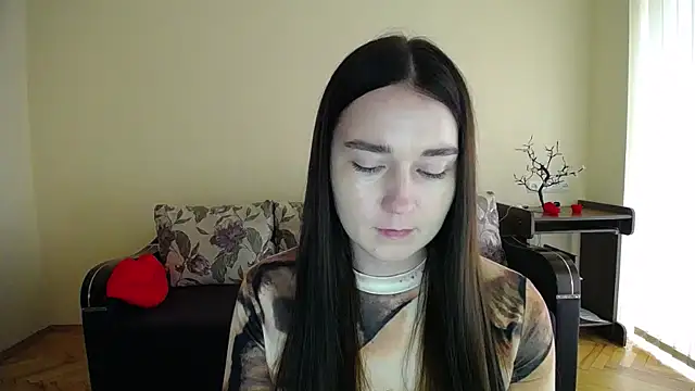 Pretty shy online show from 19, 9, 2025