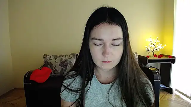 Snapshot of Pretty_shy chatting on 16, 7, 2026 Pretty shy online show from 16, 7, 2026