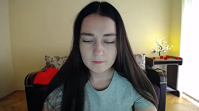 Snapshot of Pretty_shy chatting on 20, 7, 2026 Pretty shy online show from 20, 7, 2026