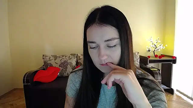 Snapshot of Pretty_shy chatting on 30, 7, 2026 Pretty shy online show from 30, 7, 2026