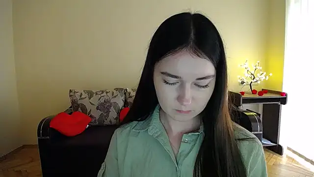 Snapshot of Pretty_shy chatting on 3, 8, 2026 Pretty shy online show from 3, 8, 2026