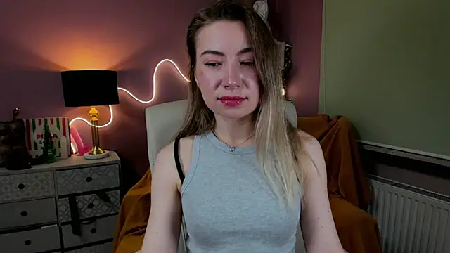 Mia Tasty online show from 17, 12, 2025