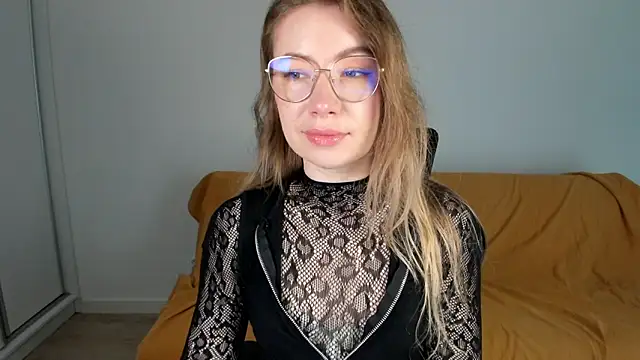 Snapshot of Mia_Tasty chatting on 11, 6, 2026 Mia Tasty online show from 11, 6, 2026