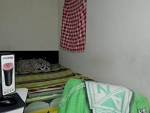 Snapshot of cardrey05 chatting on 23, 3, 2026 cardrey05 online show from 23, 3, 2026