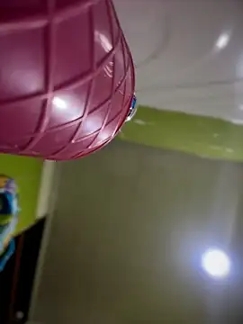 Emiily lee online show from 22, 4, 2026