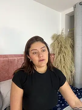 Sofiawilson  online show from 29, 10, 2025