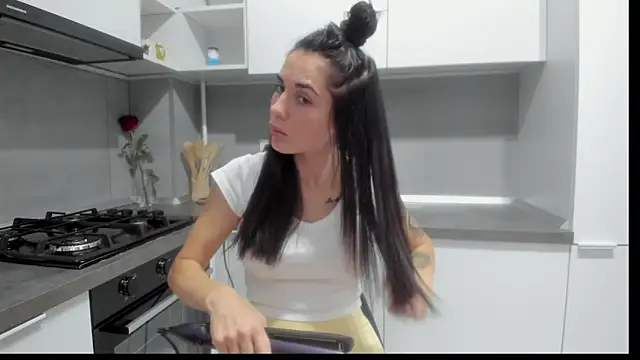 Emmapmg online show from 30, 11, 2025